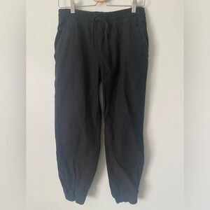 TNA Aritzia Black Drawstring Cotton Pants Size Small Neutral Capsule Casual